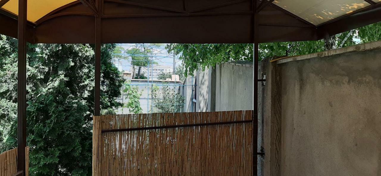 Звёздный Hotel Odessa Exterior foto